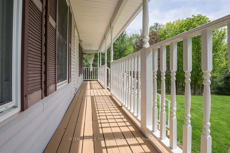 11 Heffernan Road, Athens, ON K0E 1B0