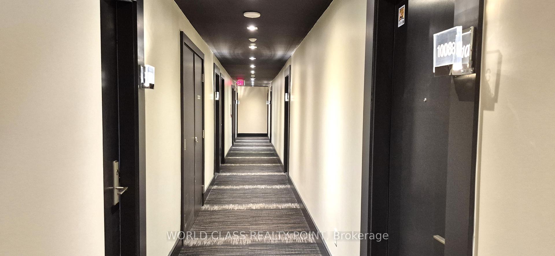 1 Bedroom Condo at 290 Adelaide, Toronto For sale