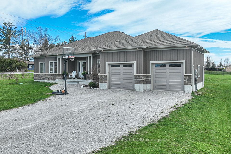 3 Breanna Boulevard, Oro-Medonte, ON L3V 0J9