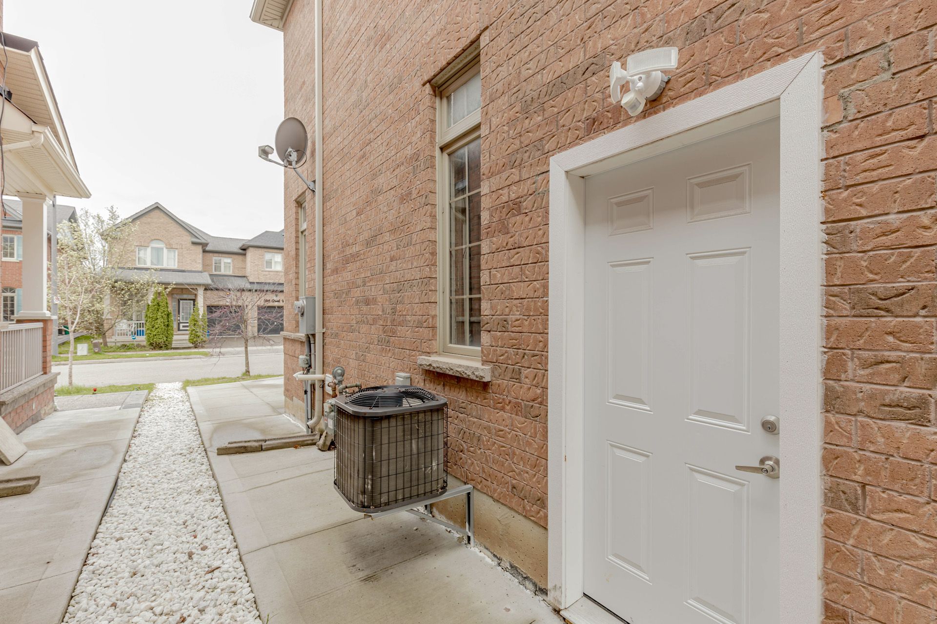 587 Grant Way Bsmt