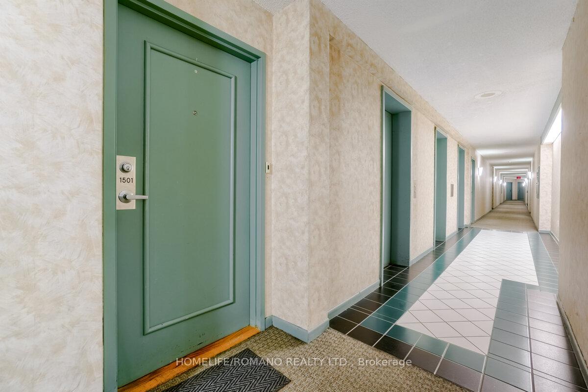 1 Bedroom Condo at 3077 Weston, Toronto For sale