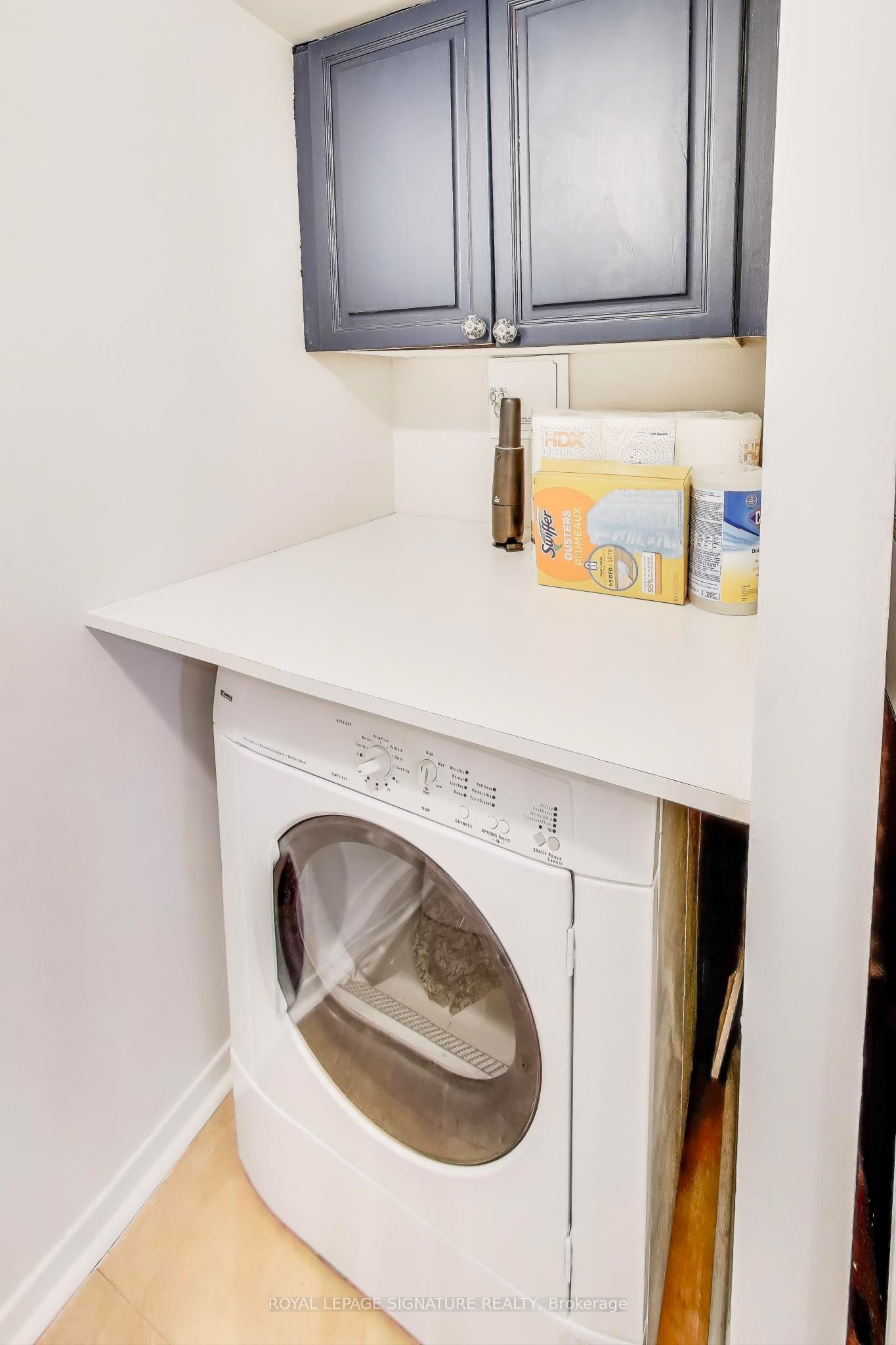 33 Elmhurst Avenue, #2107