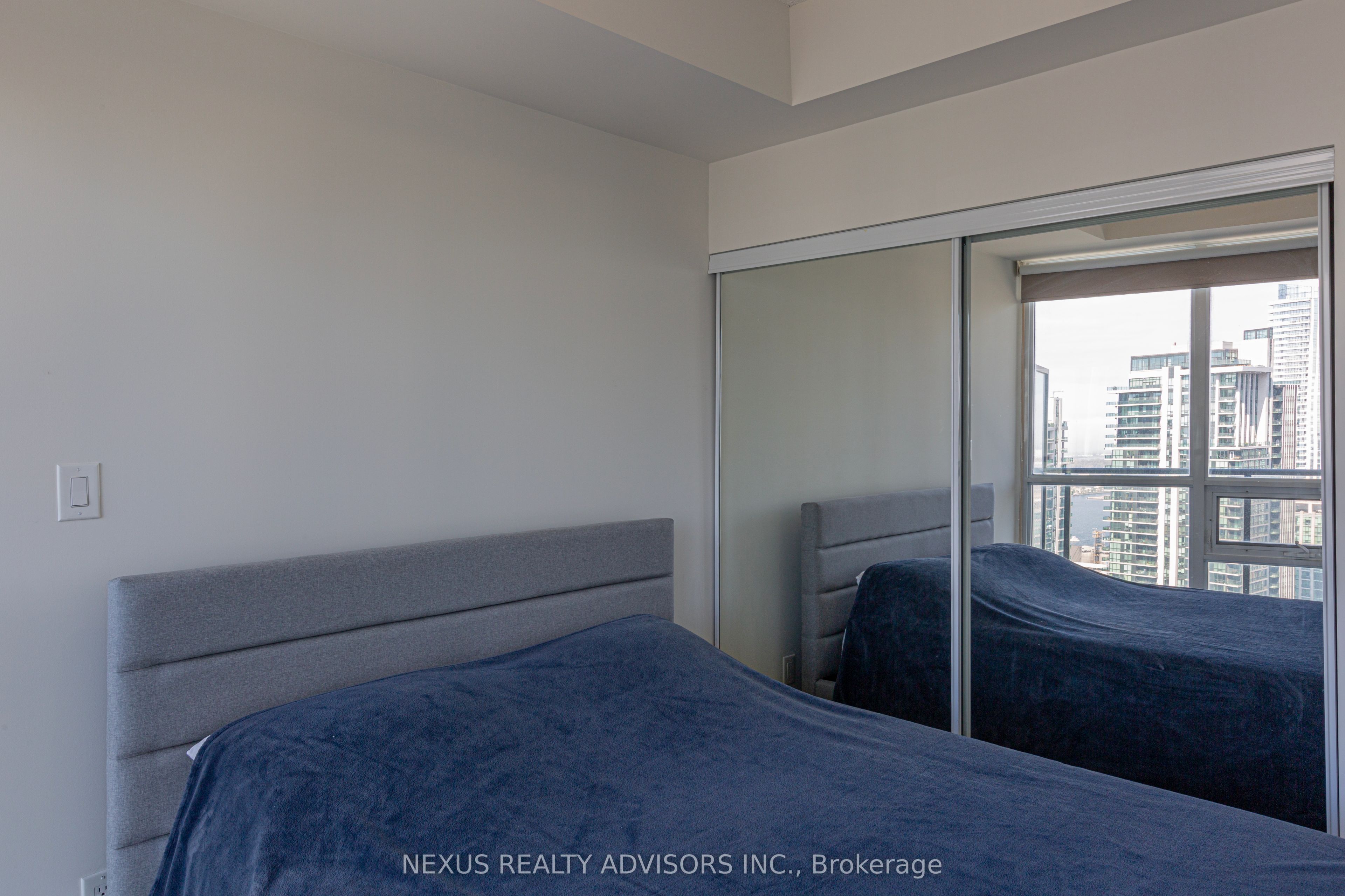 65 Bremner Boulevard, #4708