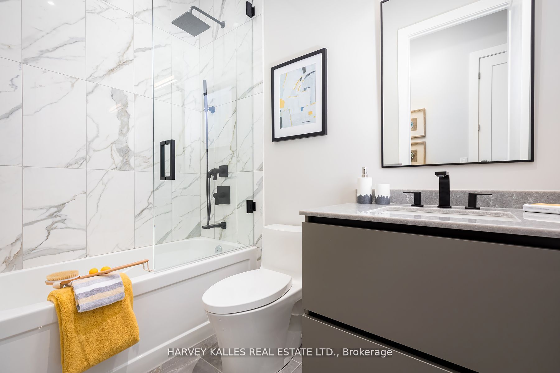 99 John Street 4802