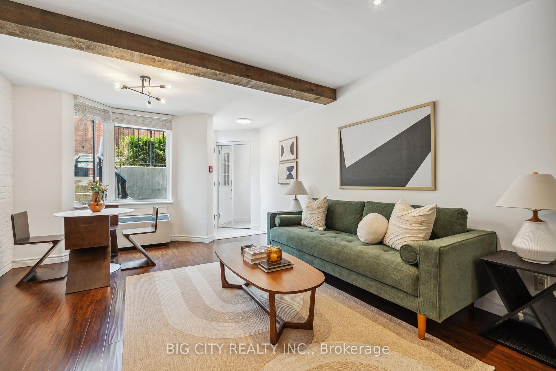 1 Bedroom Condo at 570 Wellington, Toronto For sale