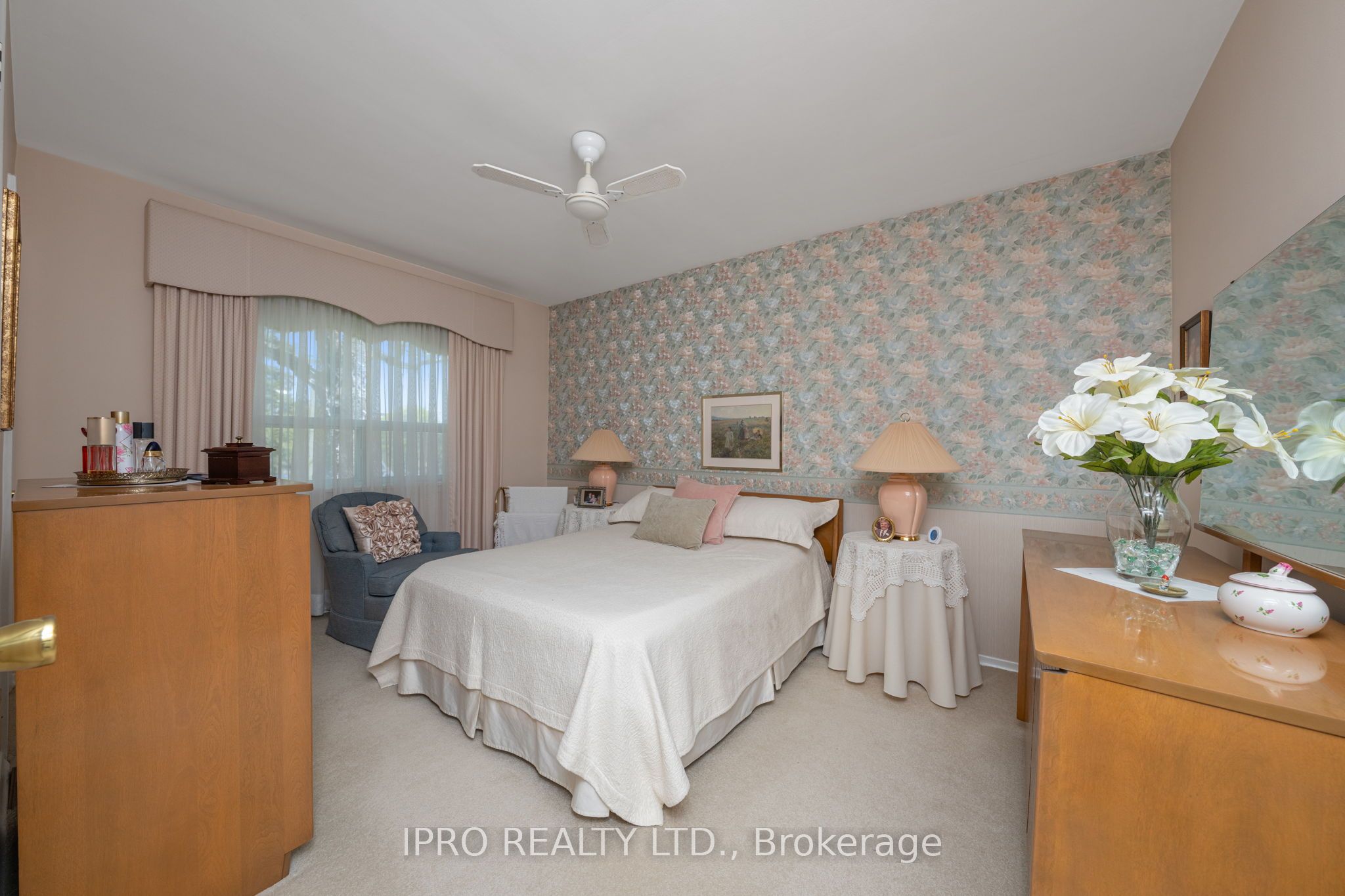 32 Cloverhill Road