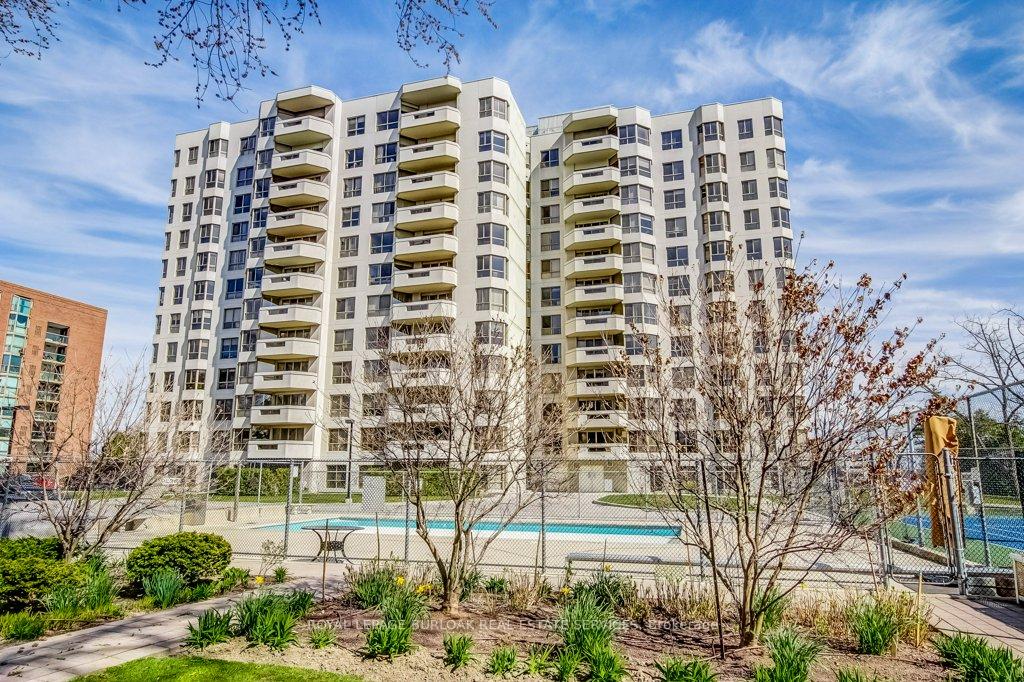 2 Bedrooms Condo at 1201 North Shore, Burlington For sale