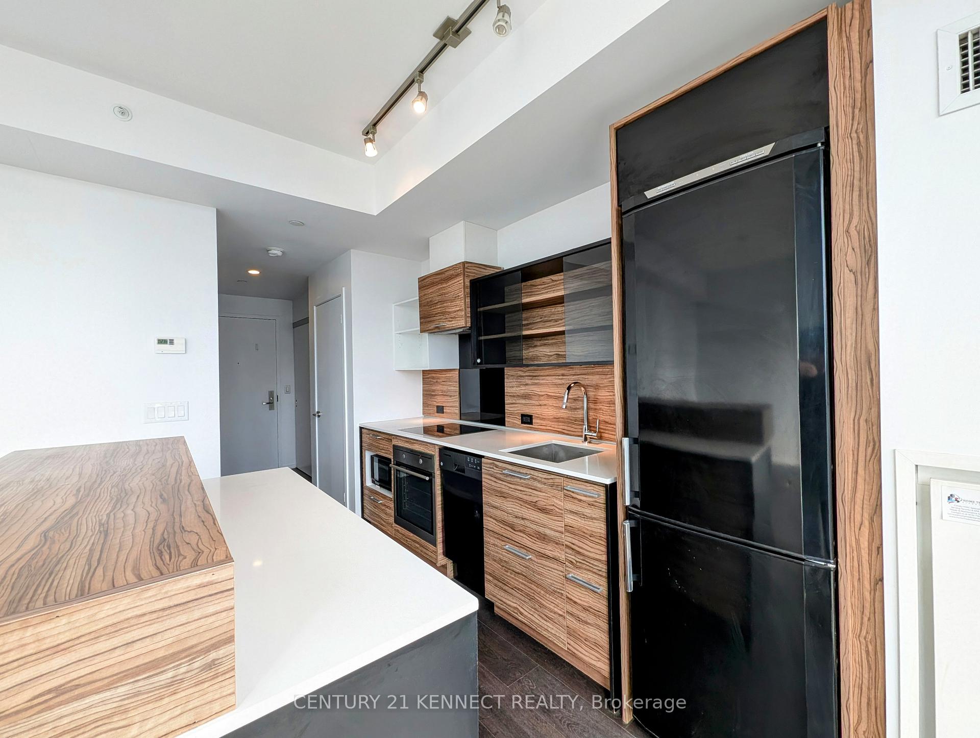 Condo at 75 St Nicholas, Toronto For sale
