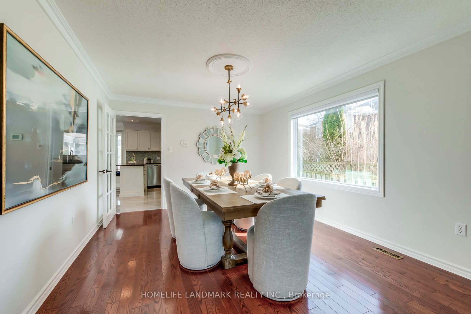503 BLENHEIM Crescent