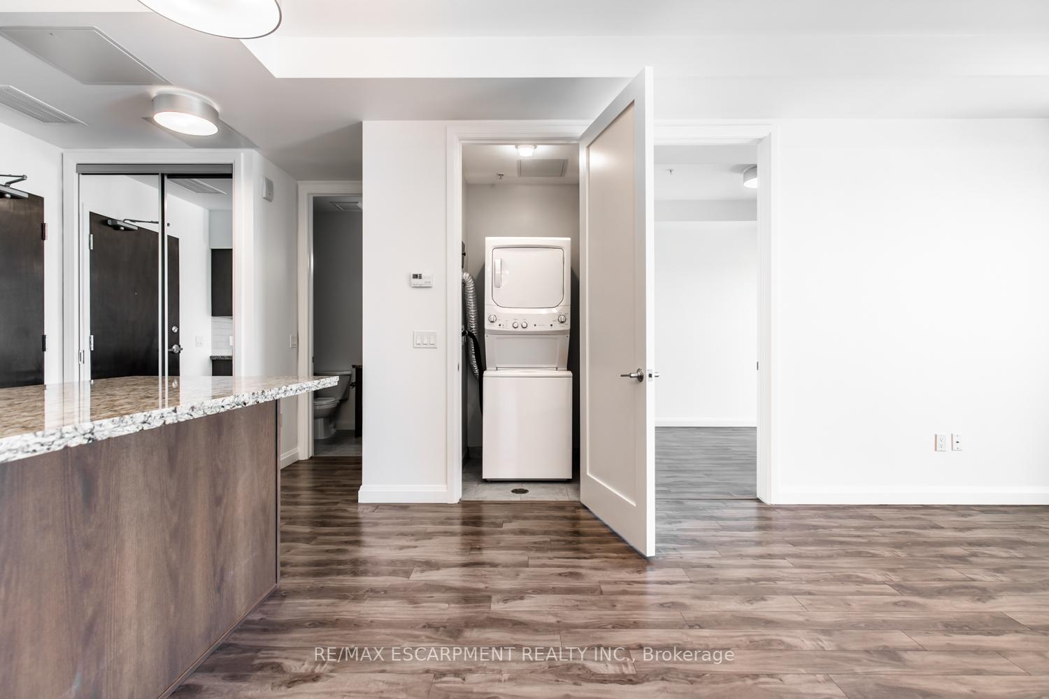 1 Bedroom Condo at 112 King,  Hamilton For sale