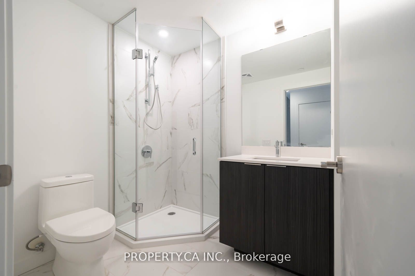 8 Olympic Garden Drive, #1601