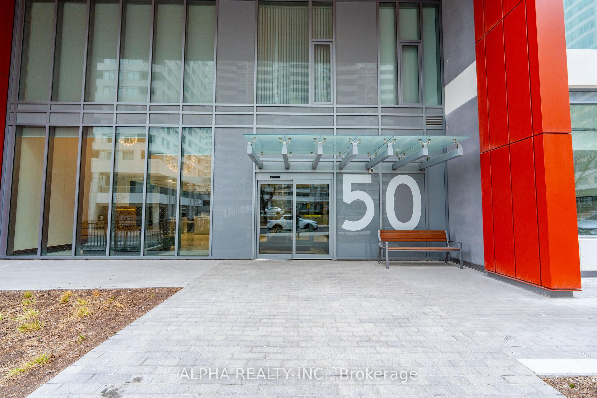 3 Bedrooms Condo at 50 Dunfield,  Toronto For sale