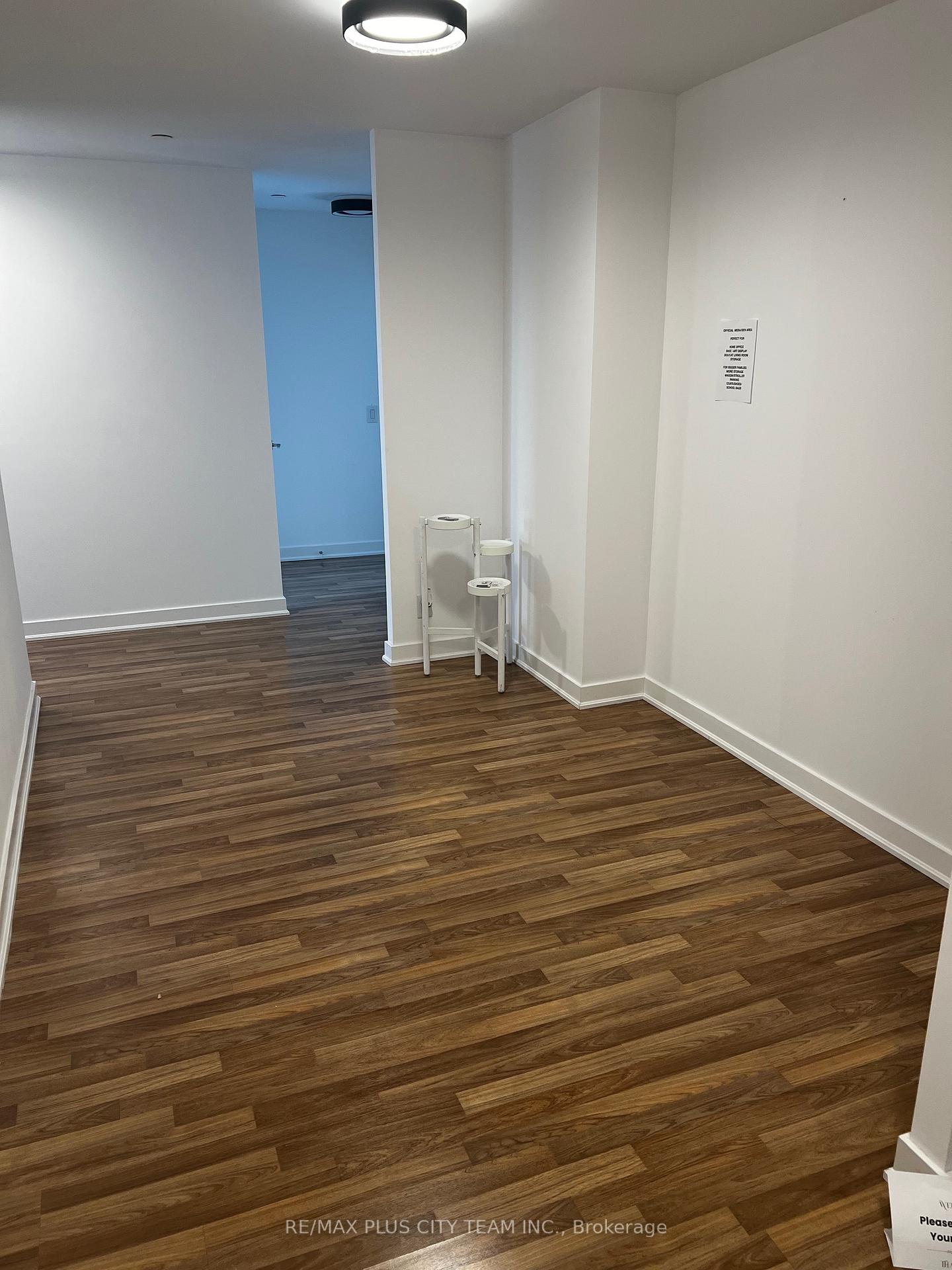 4 Bedrooms Condo at 120 Parliament, Toronto For sale