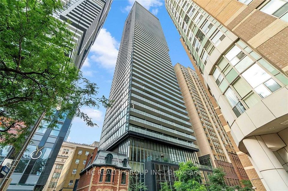15 Grenville Street