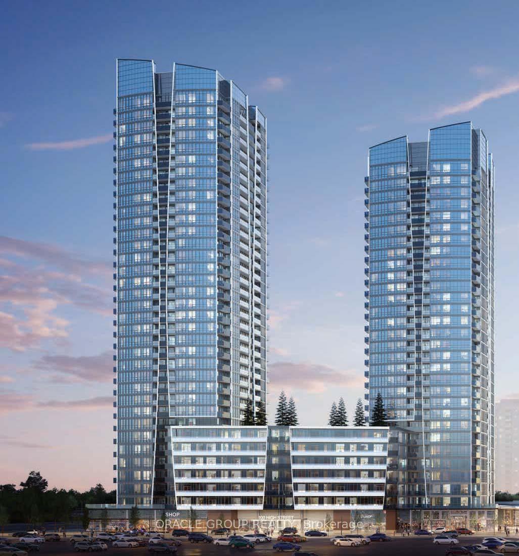 2 Bedrooms Condo at 30 Upper Mall,  Vaughan For sale