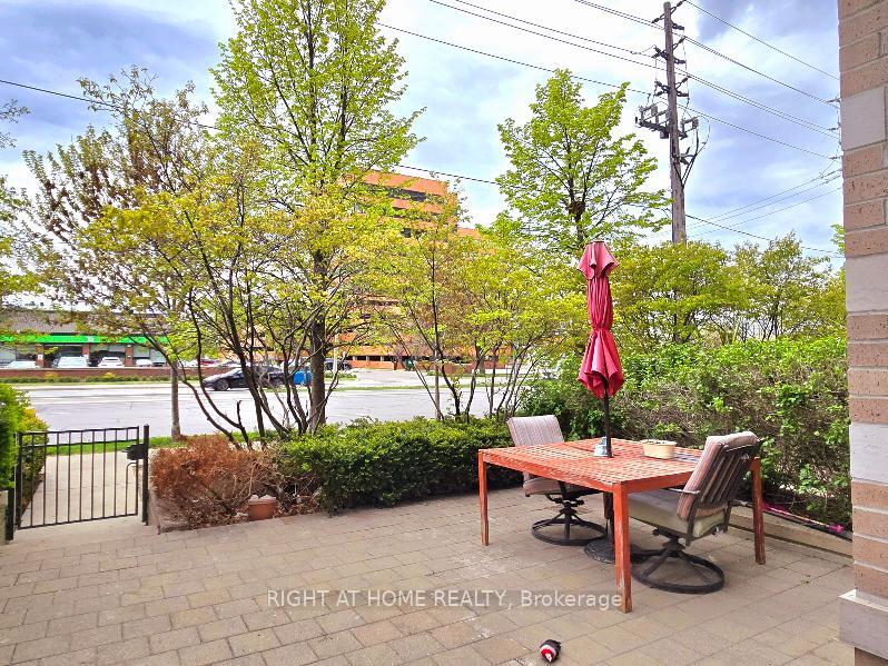 1 Bedroom Condo at 215 Sherway Gardens, Toronto For sale