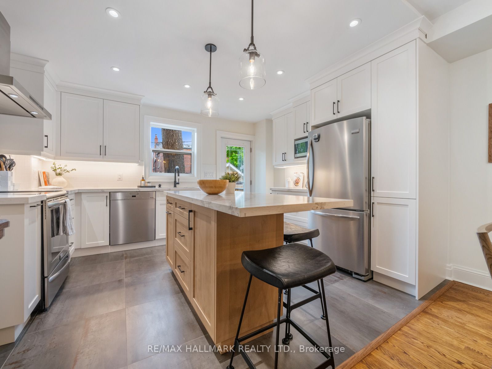 68 Bellhaven Road