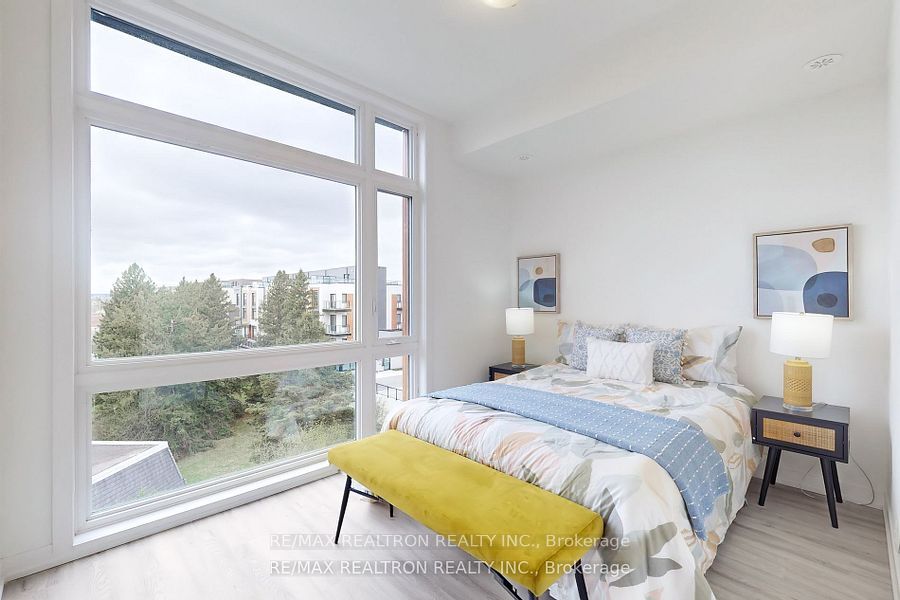 6 Steckley House Lane, #311