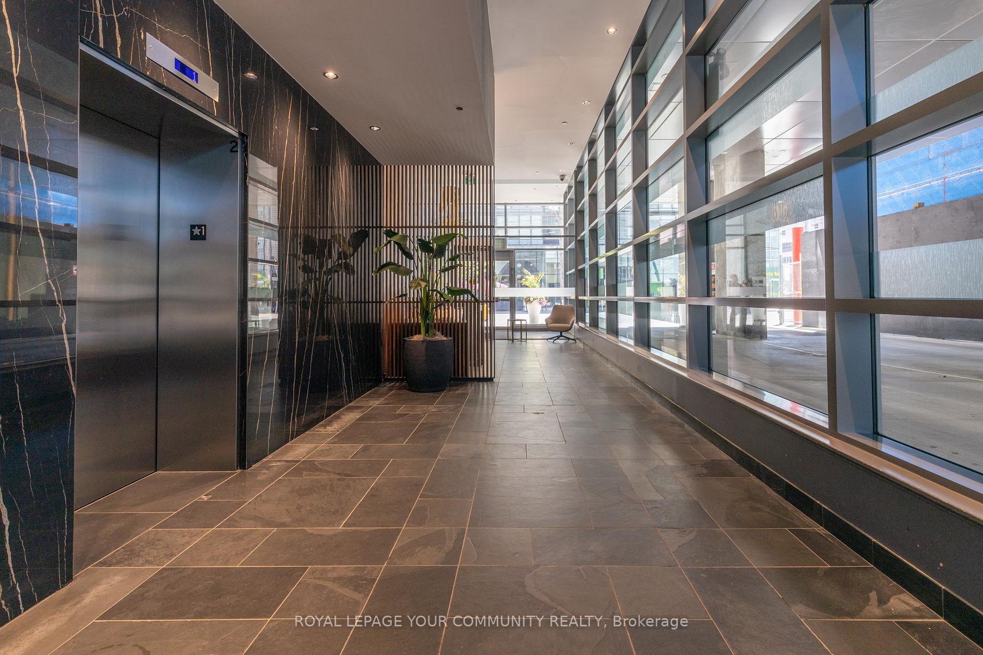 1 Bedroom Condo at 650 King, Toronto For sale