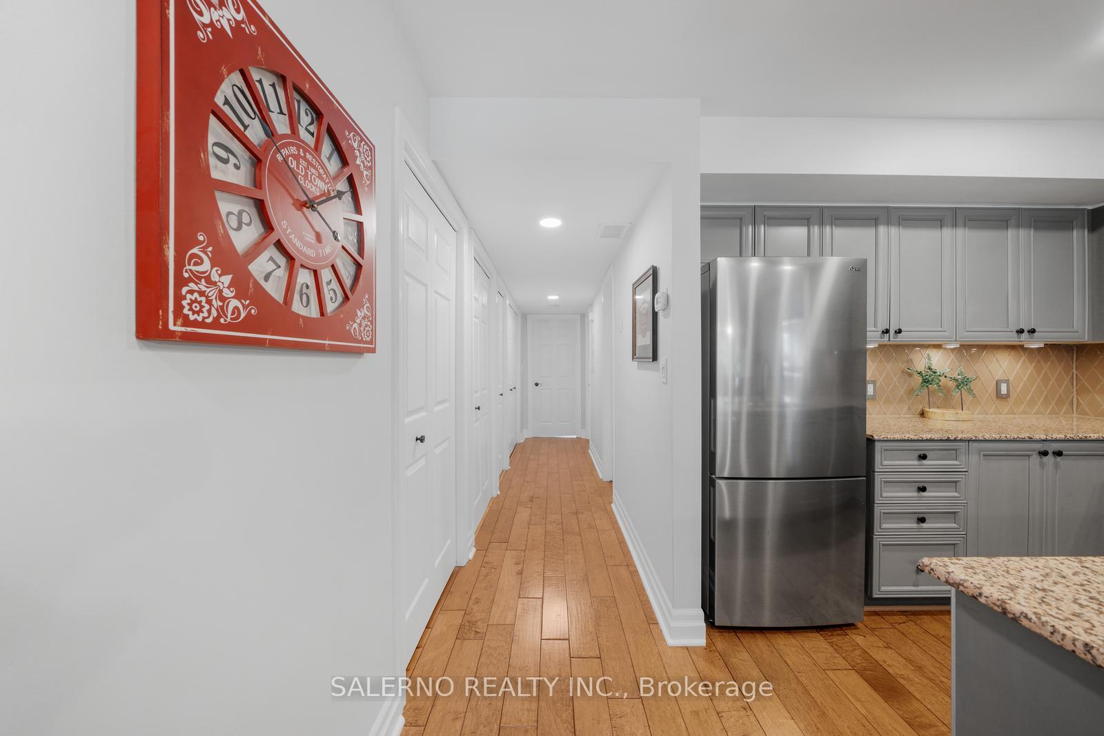 3 Bedrooms Condo at 128 Aerodrome, Toronto For sale