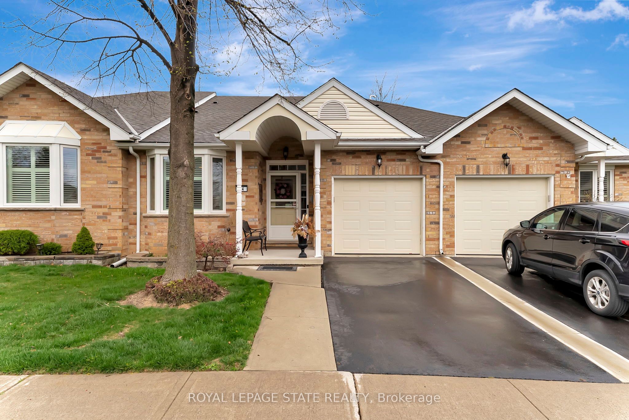 94 Sandollar Drive, Hamilton, ON L0R 1W0