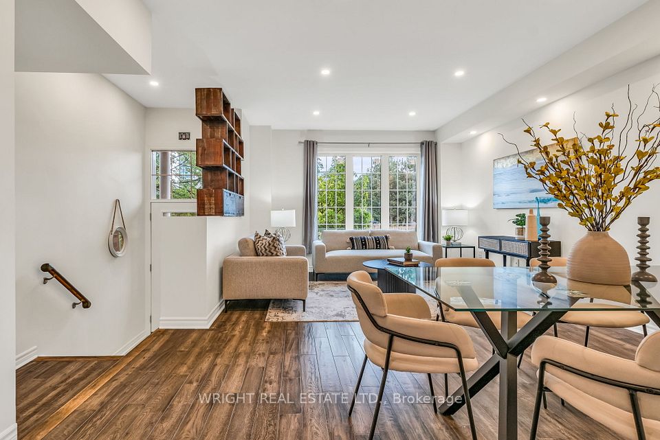 #4 - 1347 Rathburn Road, Mississauga, ON L4W 5R5