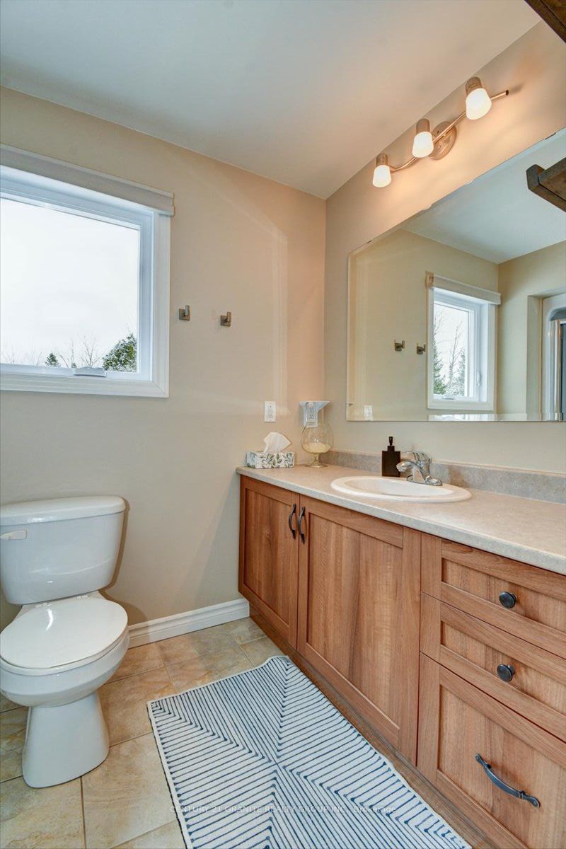 147 Airport Road, Faraday, ON K0L 1C0