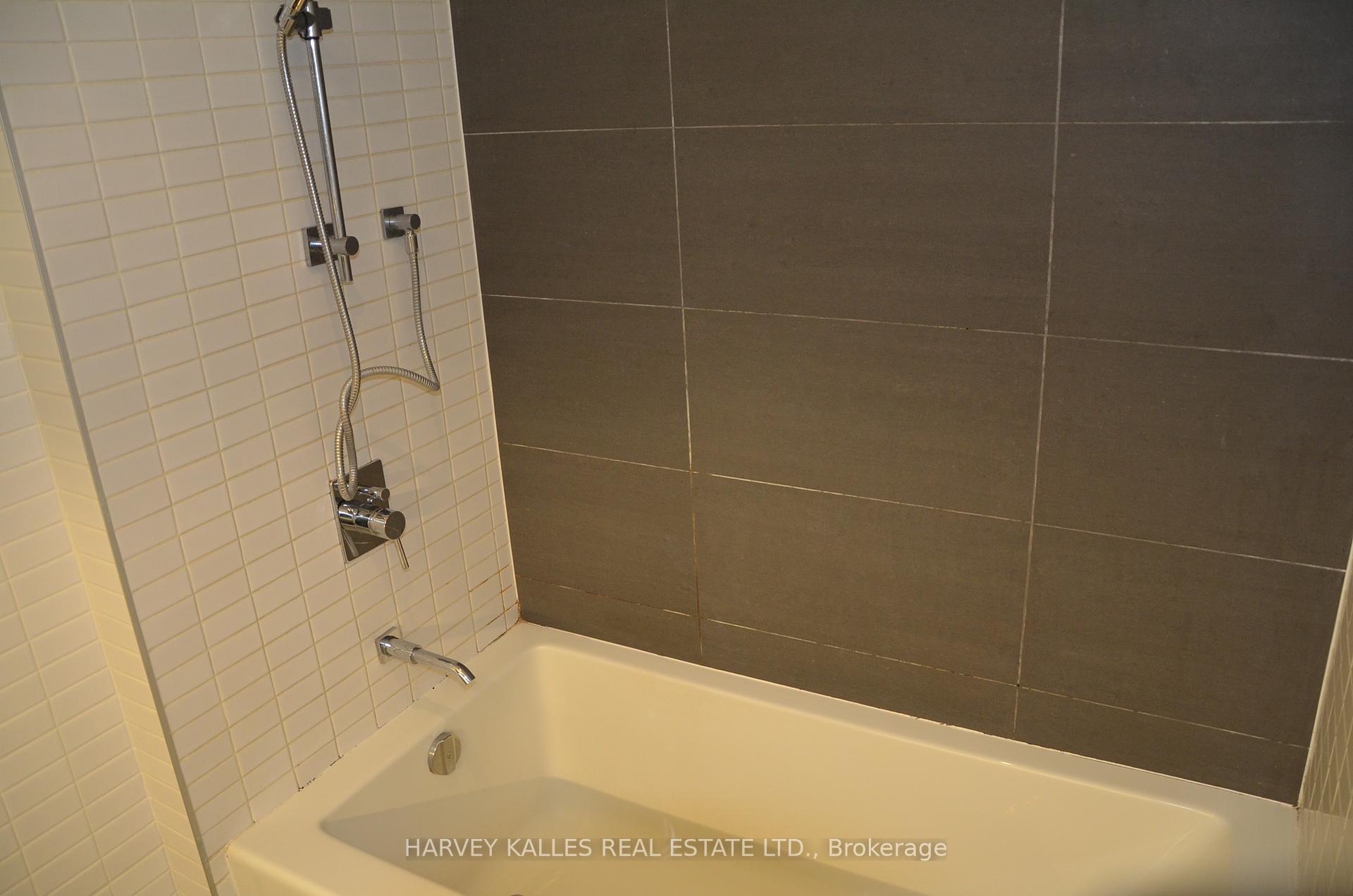 1 Bedroom Condo at 47 Lower River, Toronto For sale