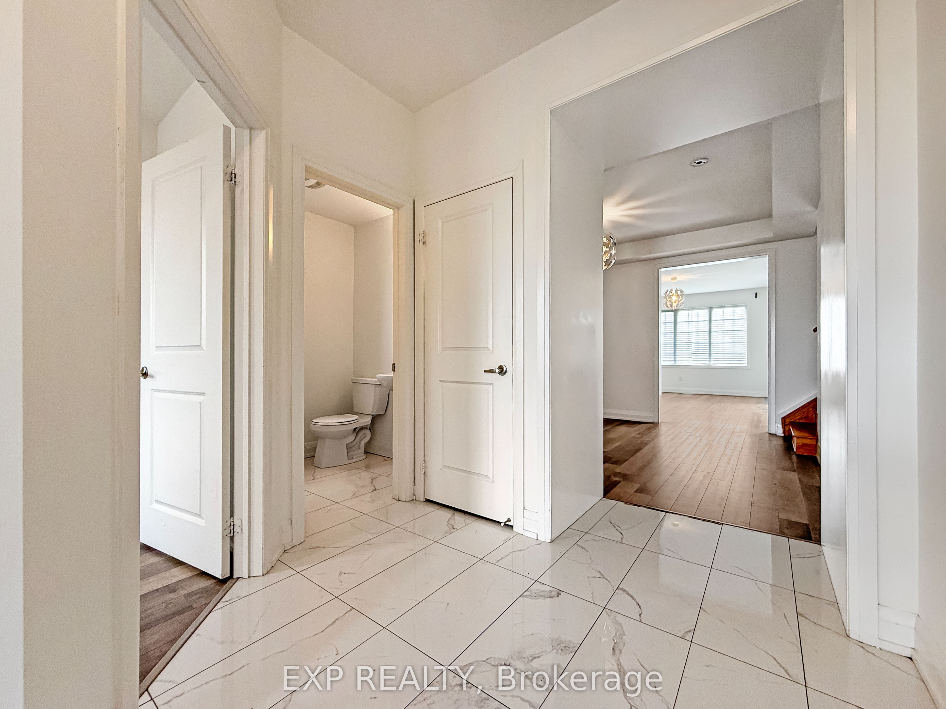 110 Frank Kelly Drive, #Upper