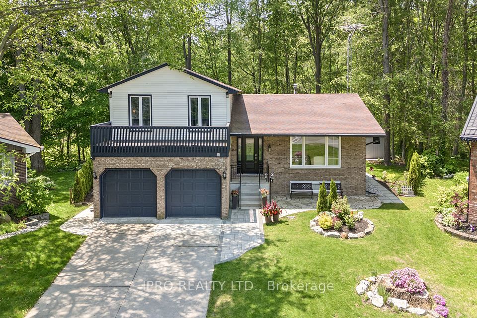 6 Roselawn Court