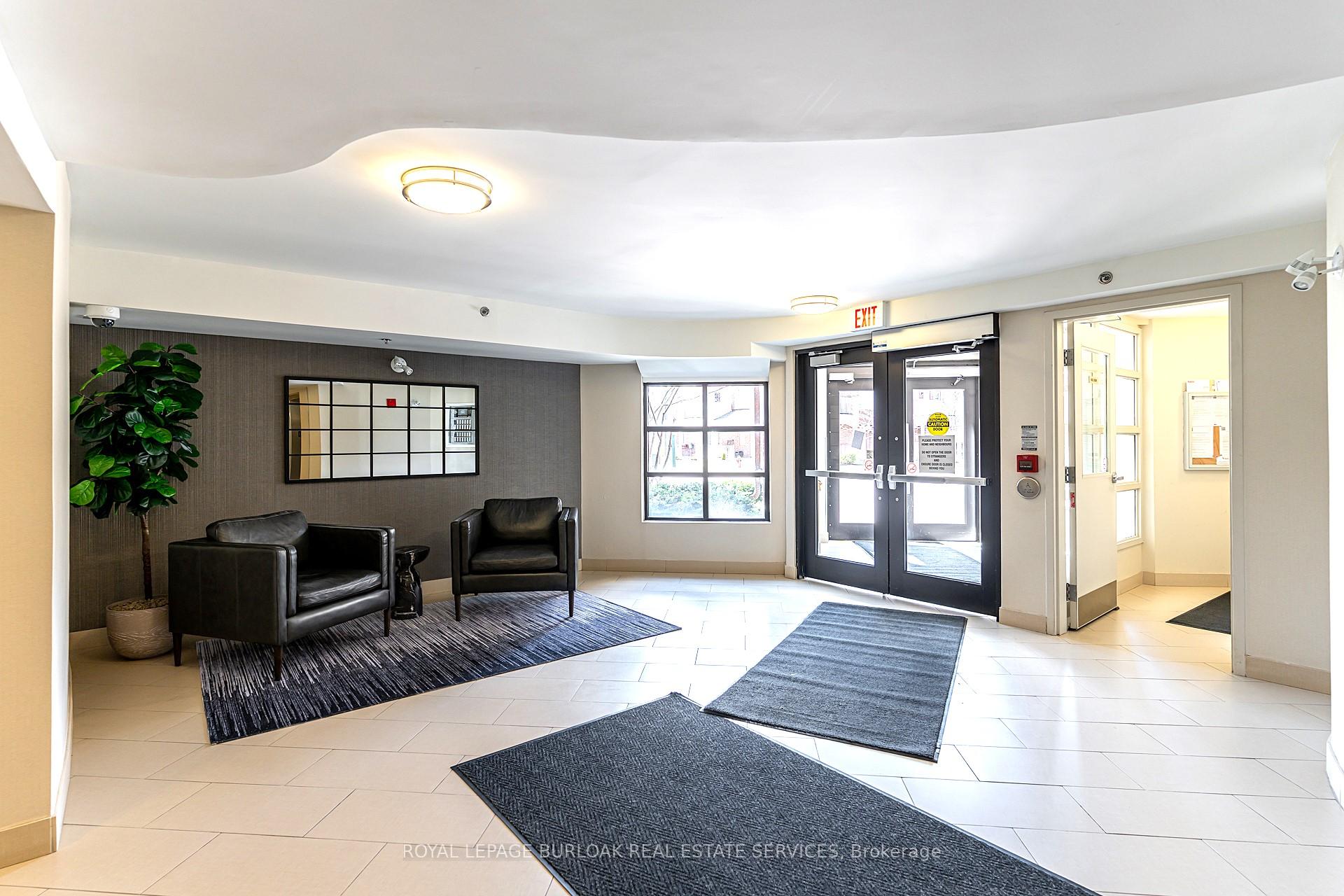 1 Bedroom Condo at 3060 Rotary,  Burlington For sale