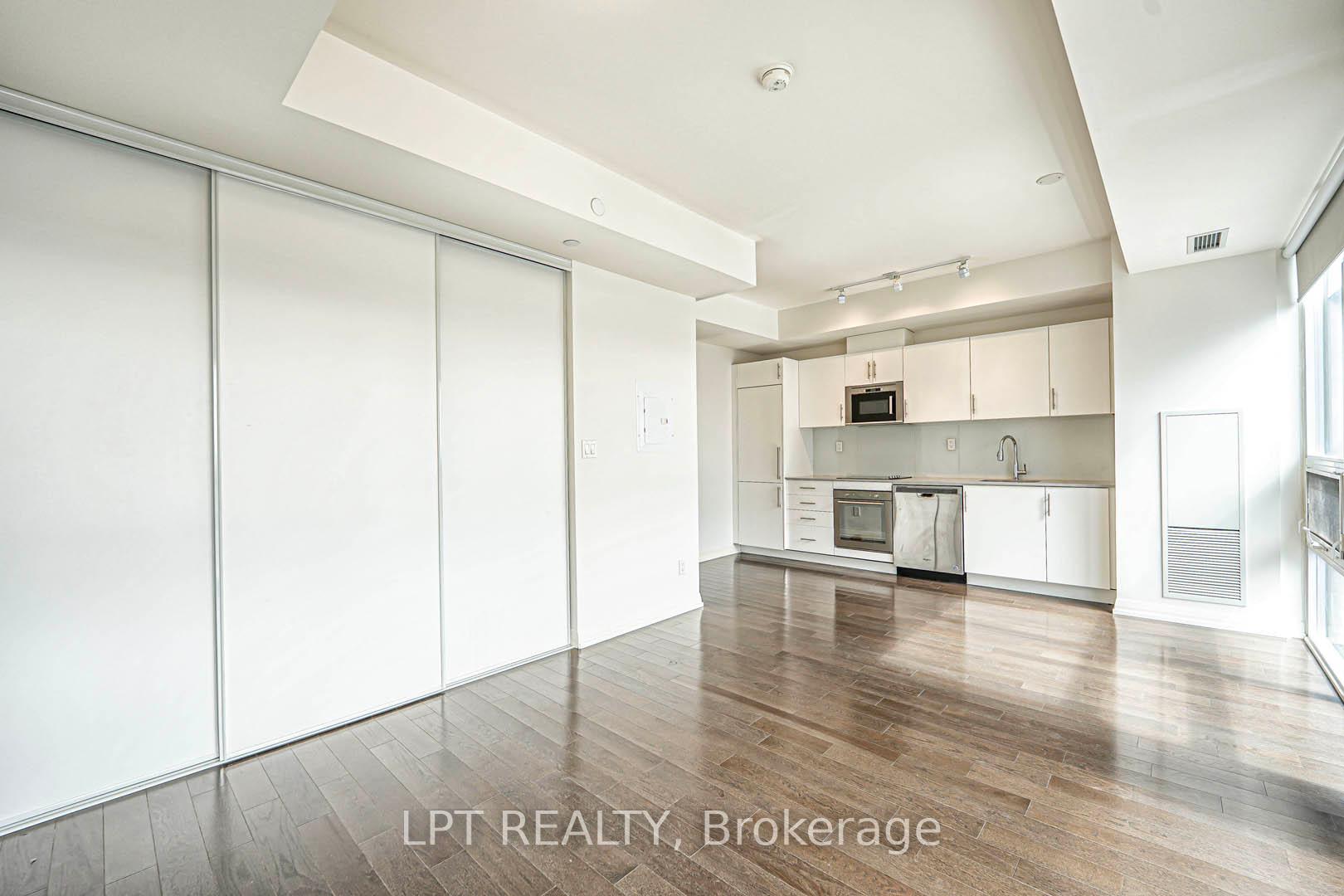 Condo at 460 Adelaide,  Toronto For sale