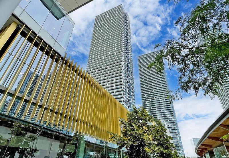 3 Bedrooms Condo at 5 Buttermill,  Vaughan For sale