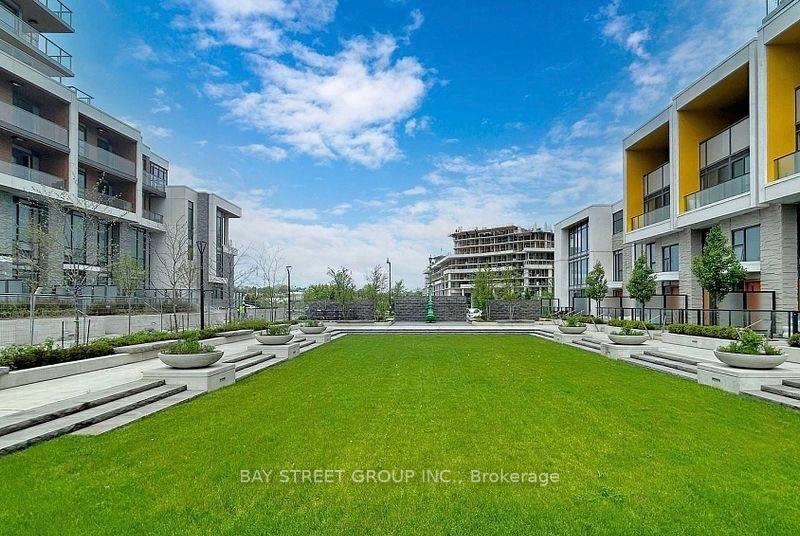 2 Bedrooms Condo at 27 McMahon, Toronto For sale
