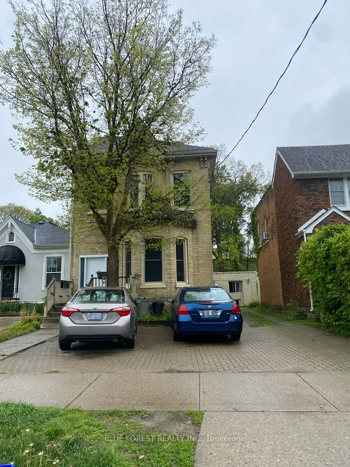 353 Central