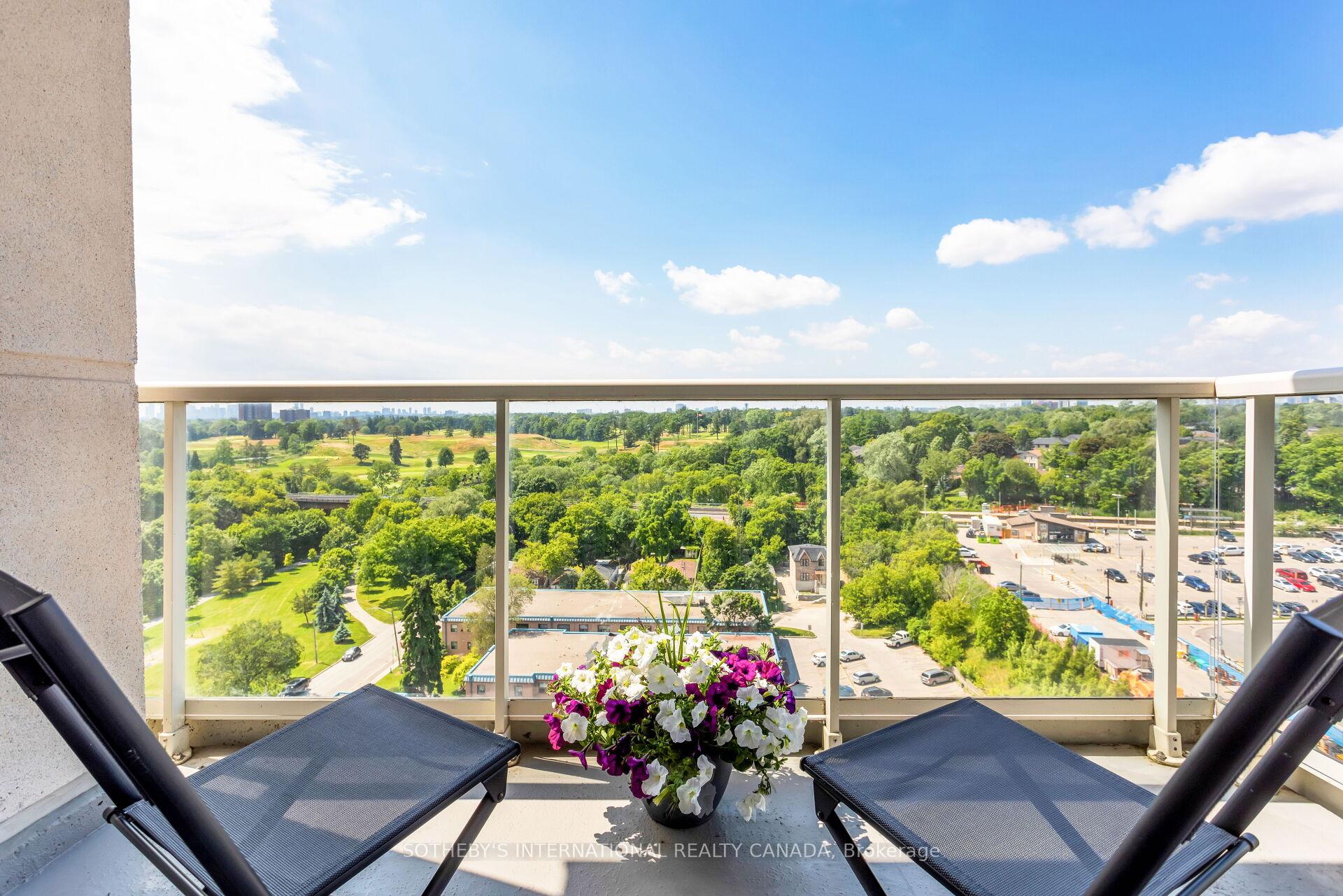 2 Bedrooms Condo at 3865 Lake Shore, Toronto For sale
