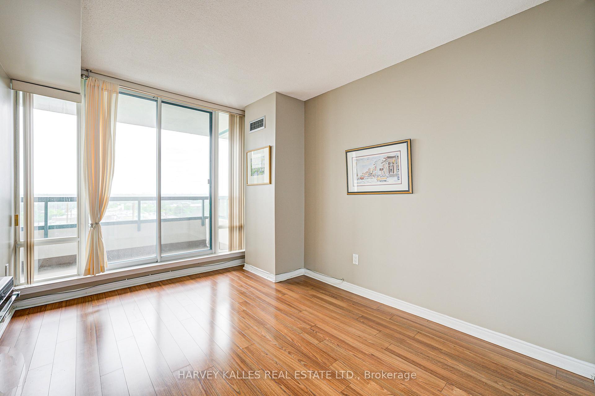 7250 Yonge Street 804