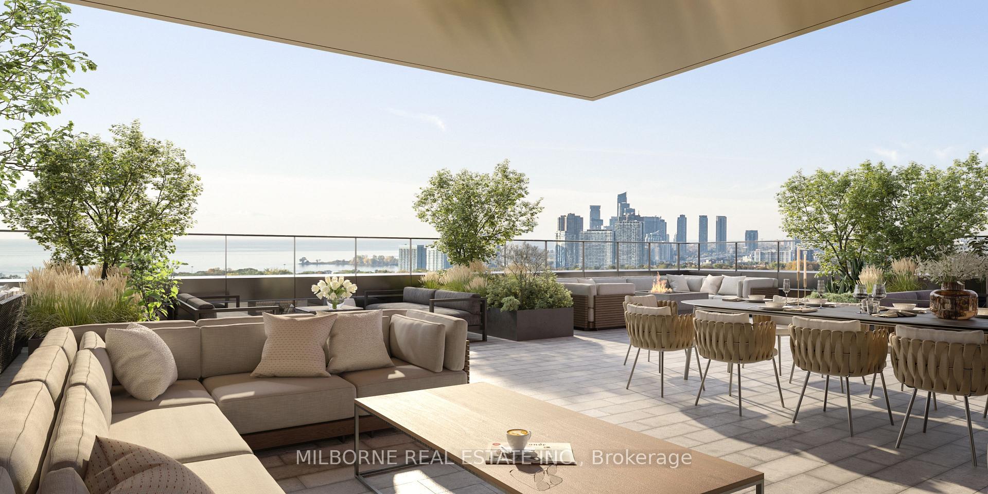 3 Bedrooms Condo at 1660 Bloor,  Toronto For sale