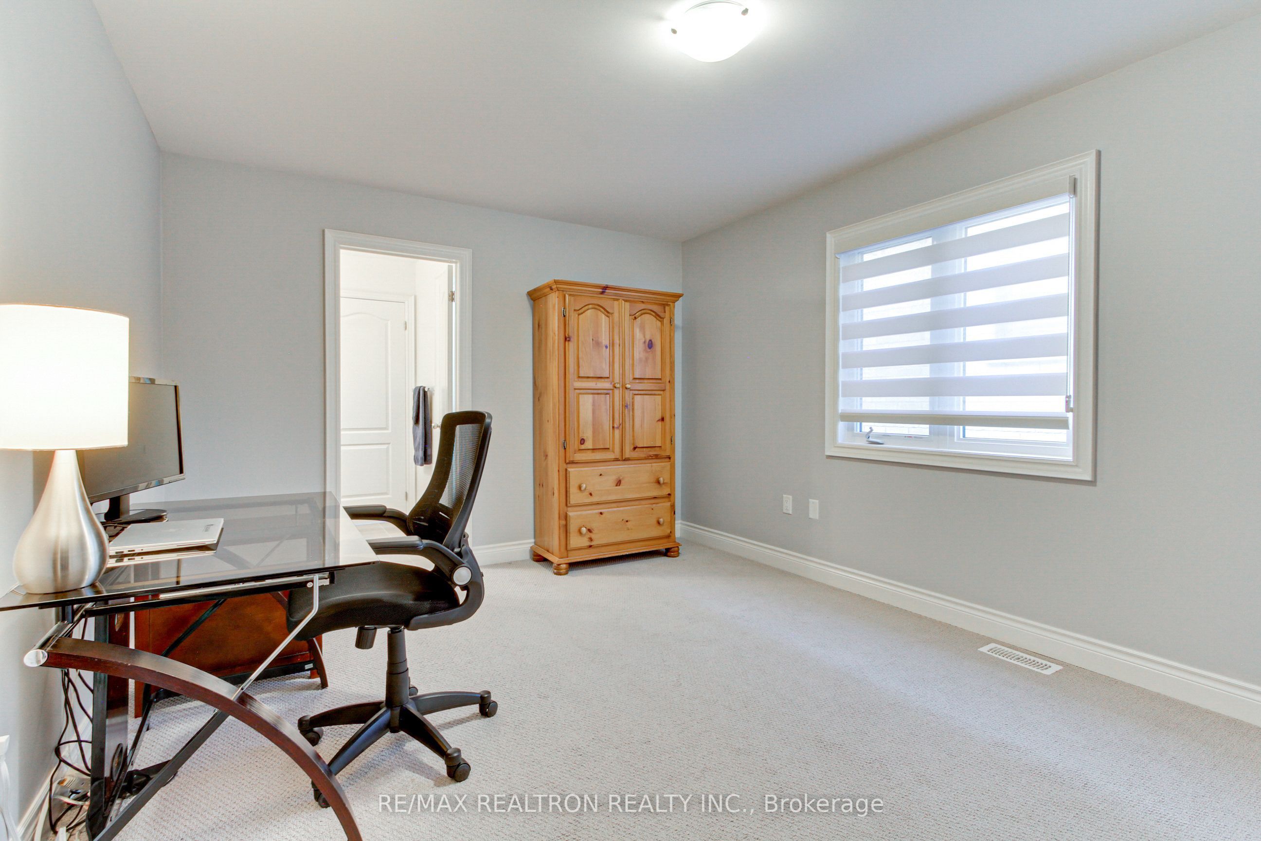 11 Beebalm Lane