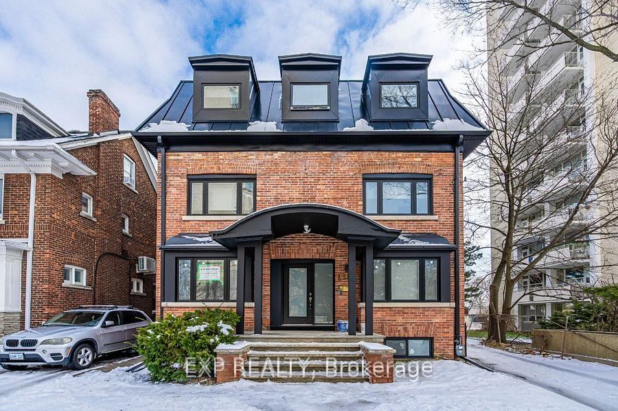 67 Oakmount