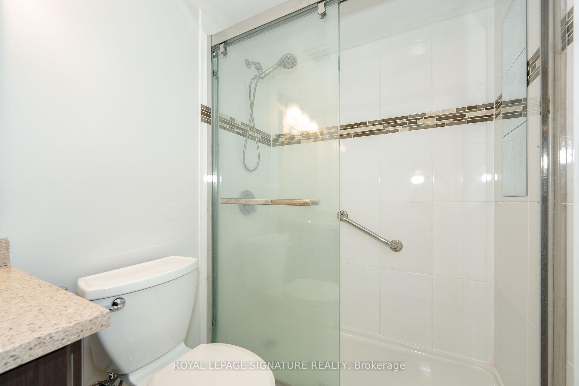 3 Bedrooms Condo at 3151 Bridletowne, Toronto For sale