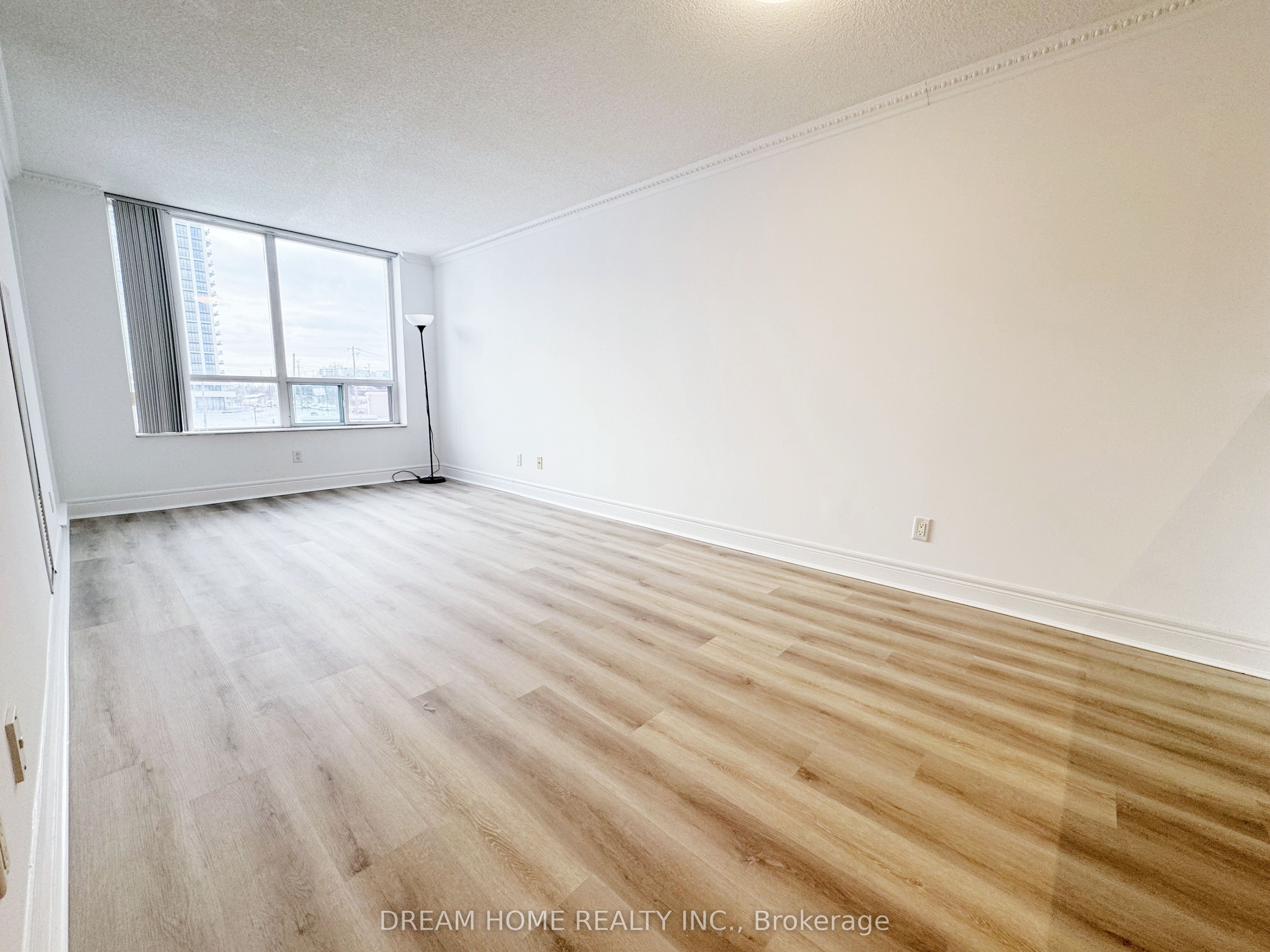 48 Suncrest Boulevard, #507