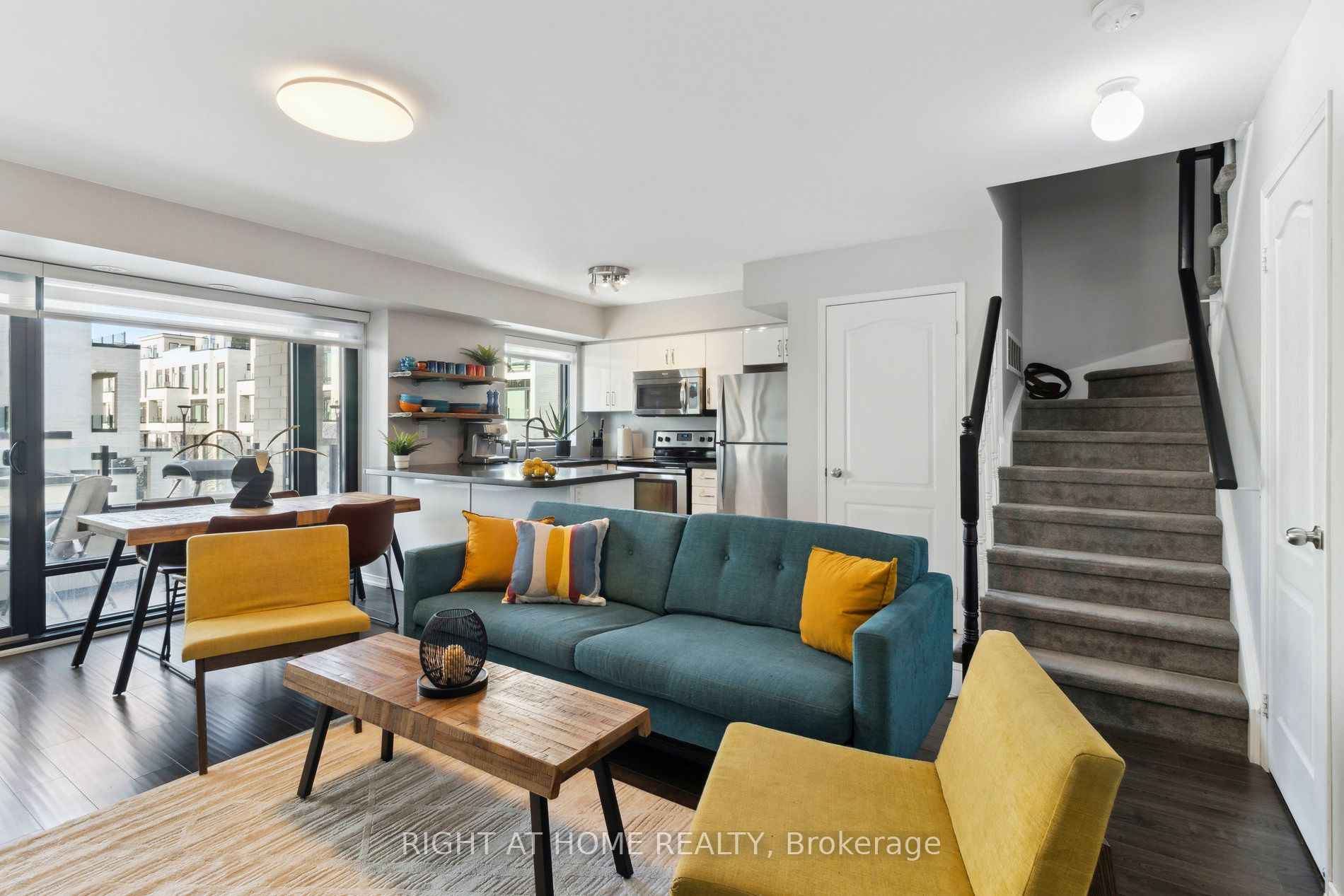 130 Widdicombe Hill Boulevard W, #415