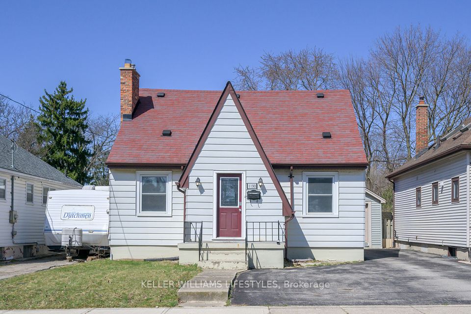 1190 Albany