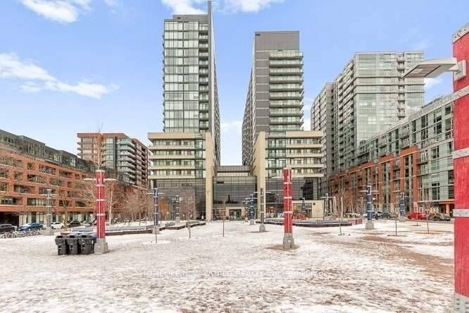 36 Lisgar