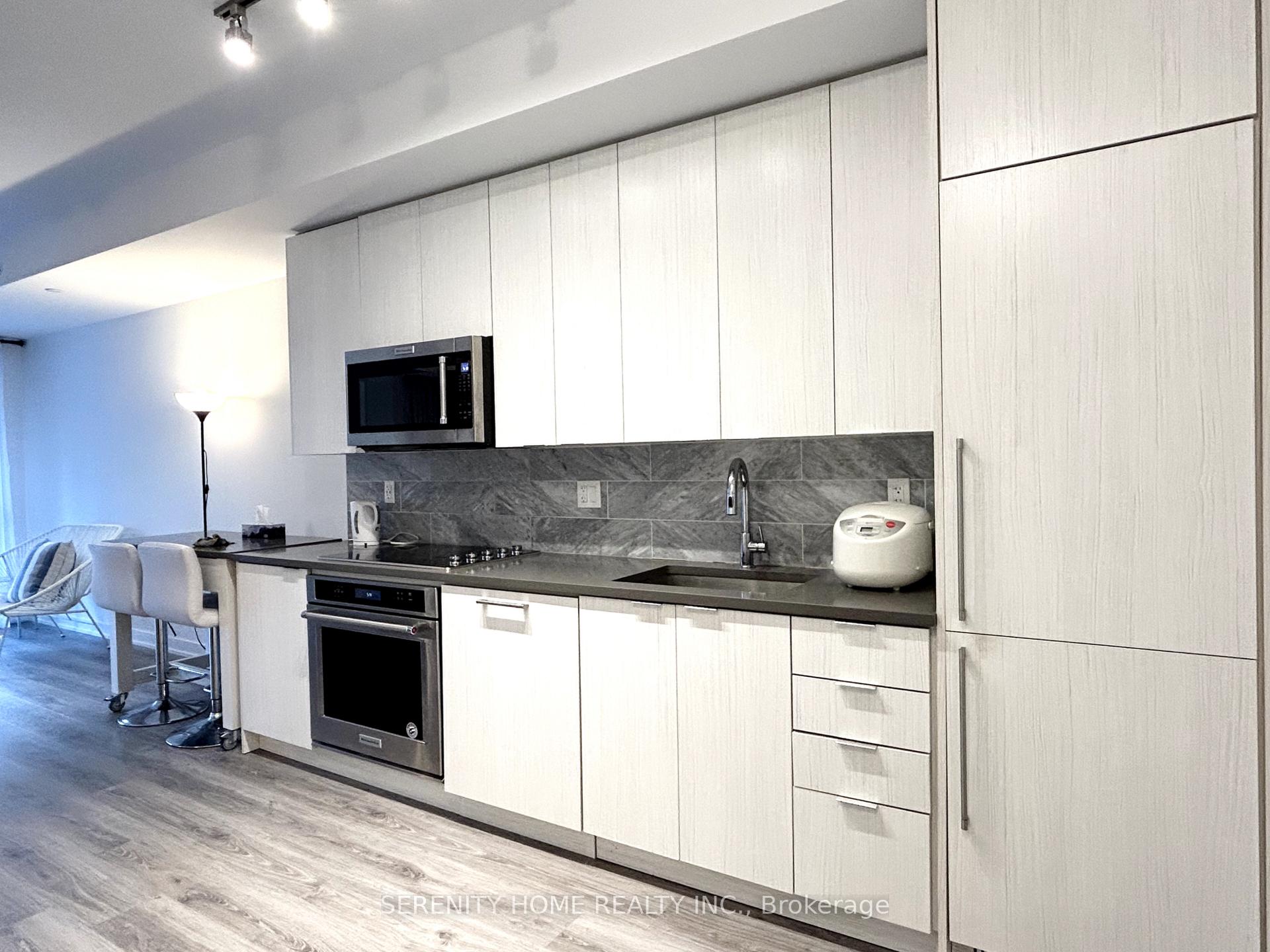 2 Bedrooms Condo at 38 Iannuzzi,  Toronto For sale