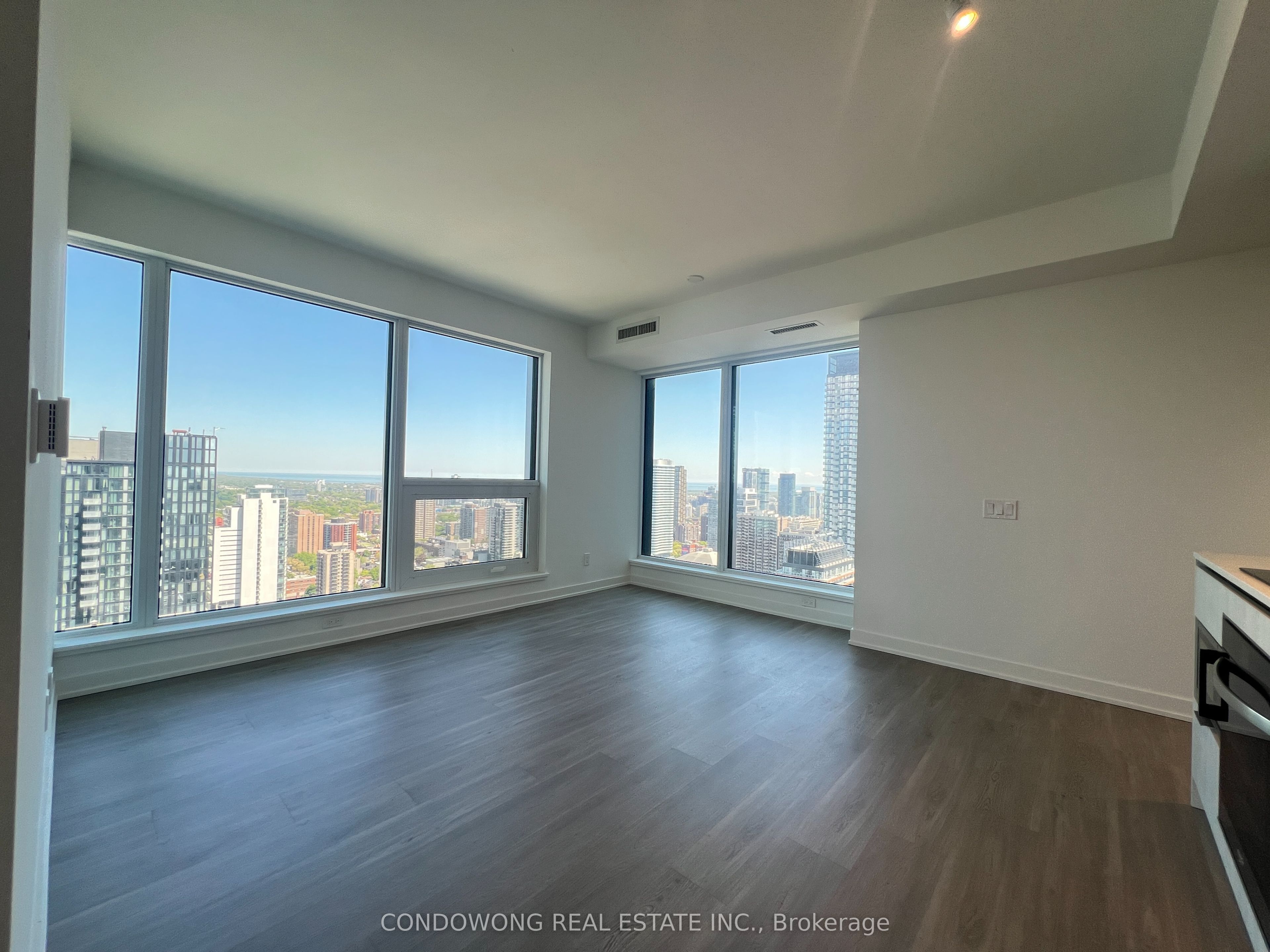 8 Wellesley Street W, #4109