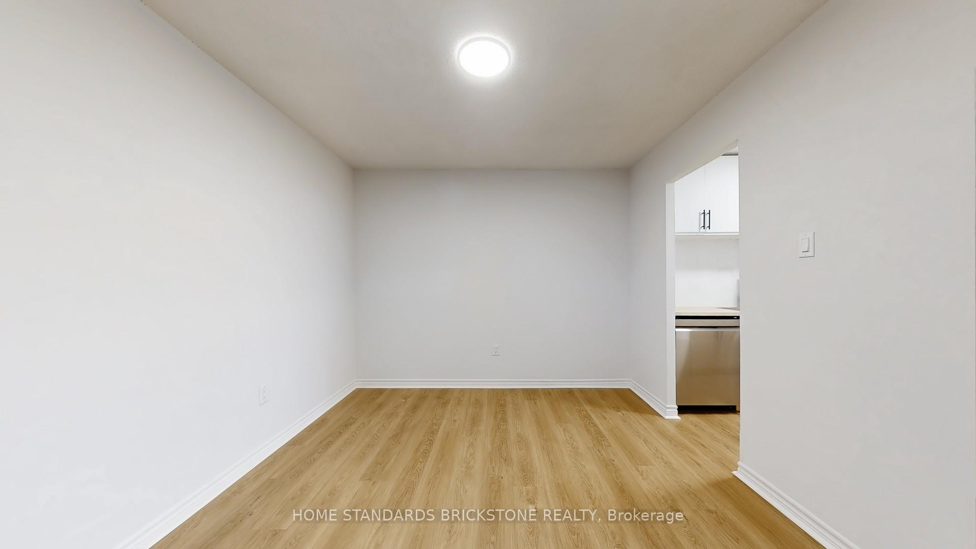 3 Bedrooms Condo at 205 Hilda, Toronto For sale