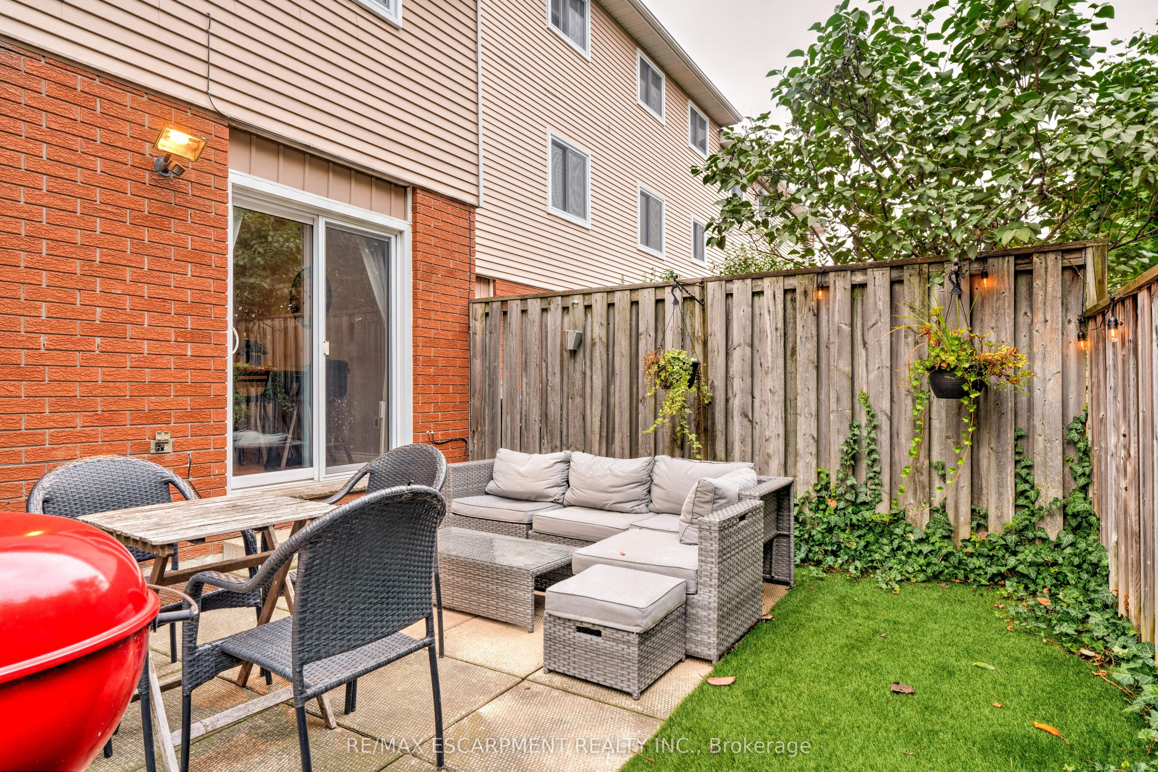 386 Highland Road W, #31