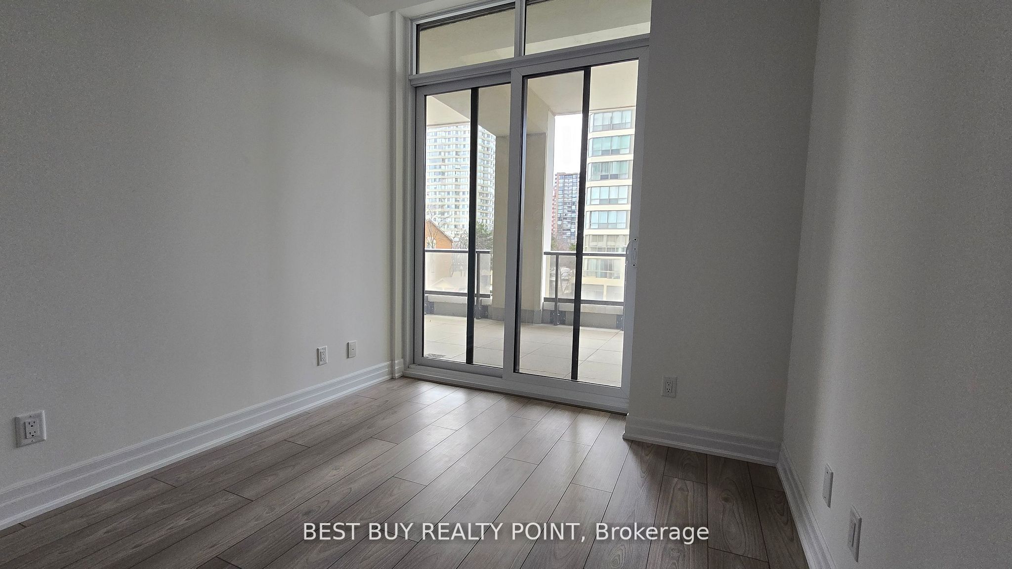 36 Elm Drive W, #201
